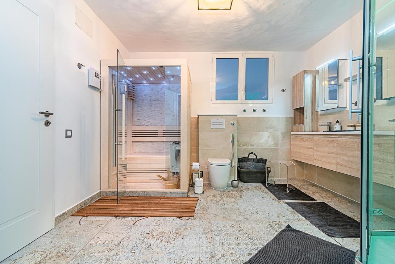 Mogan luxury apartment, sea views, jacuzzi&sauna. Zewnętrze zdjęcie