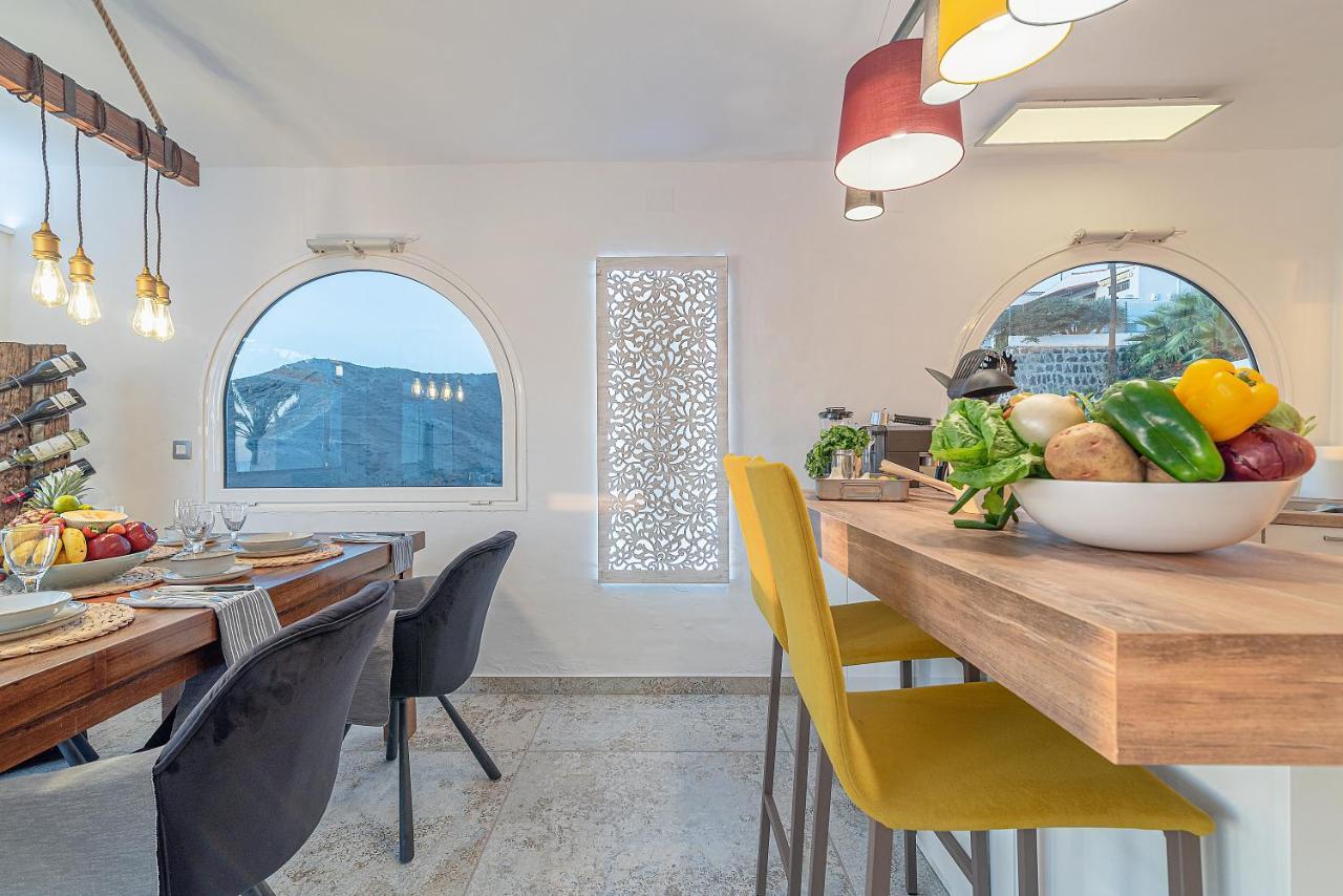 Mogan luxury apartment, sea views, jacuzzi&sauna. Zewnętrze zdjęcie
